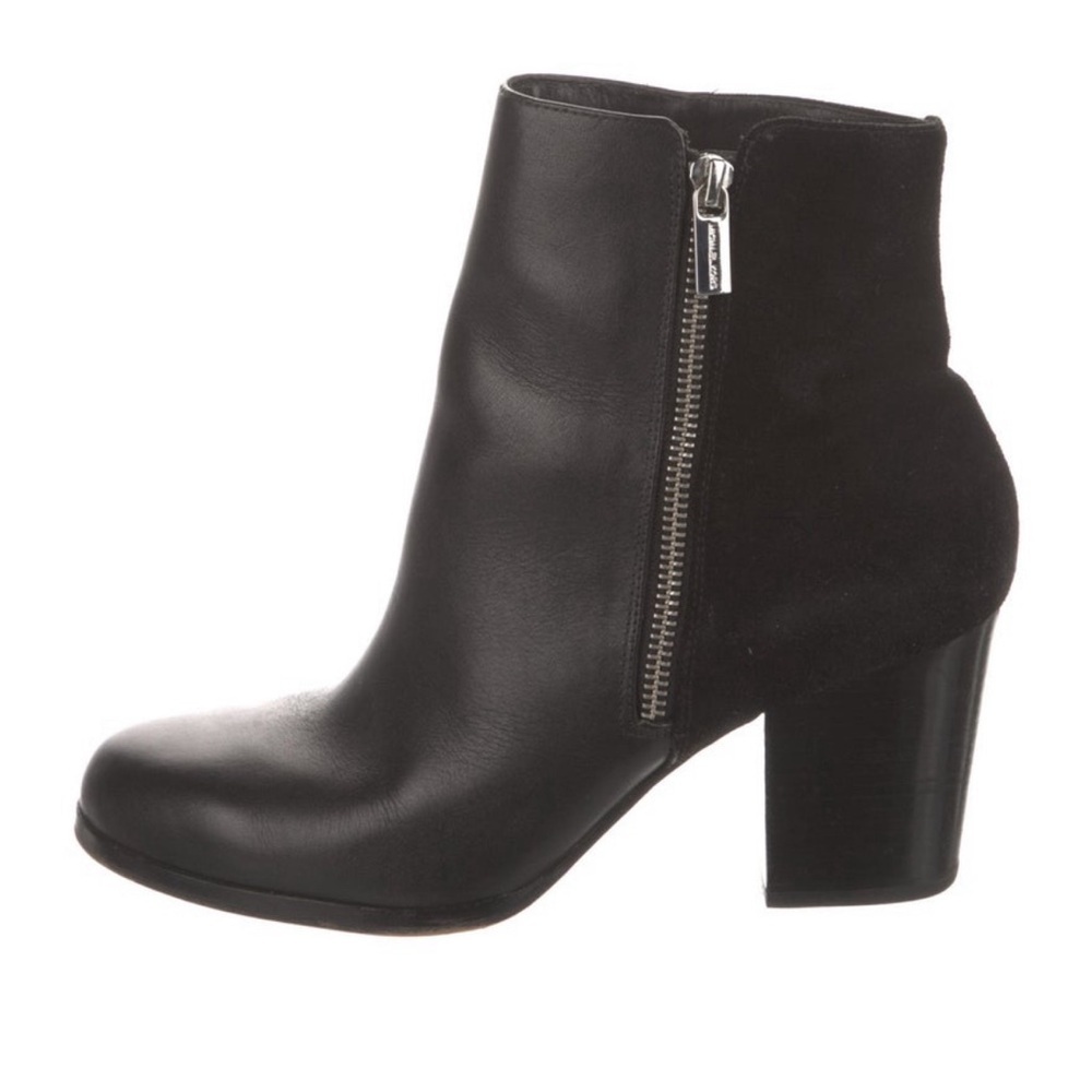 Michael Kors Women's Margaret Bootie Black Leather Boot Size 8M